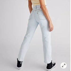 Levi's Wedgie Straight Jeans🎀🎀 100% Cotton non stretch